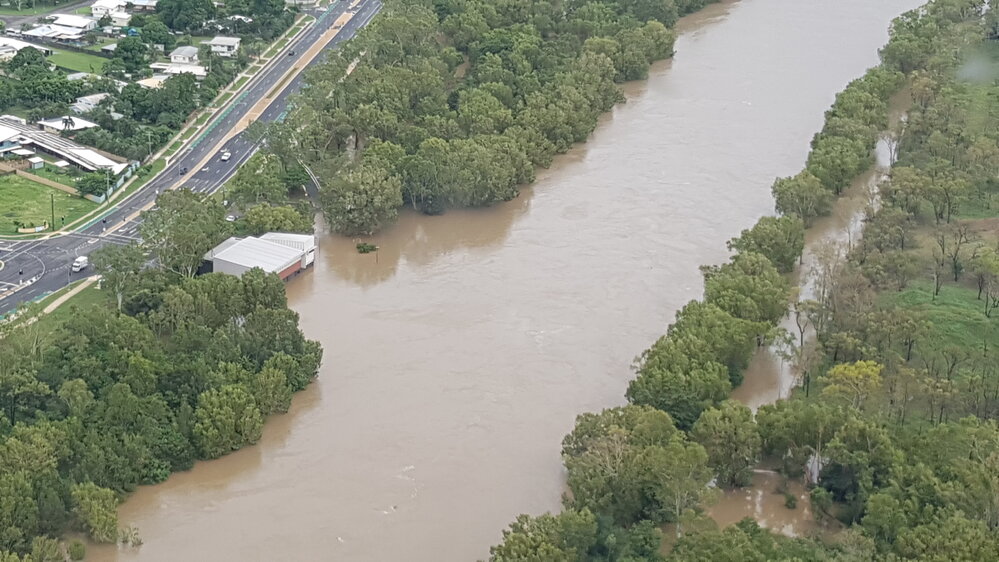 Loam Island, aerial photograph during floods, 2019. 