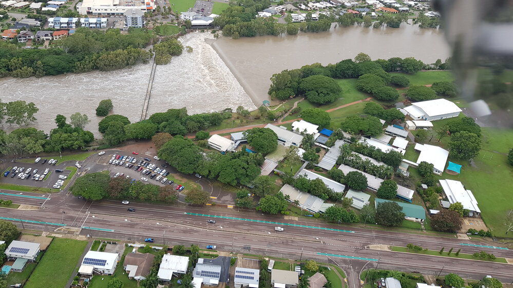 Blacks Weir, Weir State School, aerial photograph during floods, 2019. 