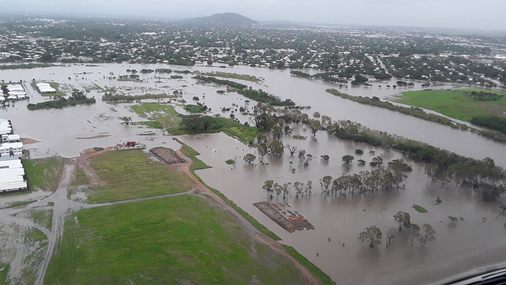 Riveredge Boulevard looking towards Castle Hill, aerial photograph during floods, 2019. 