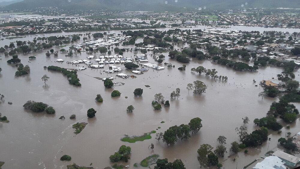 Townsville Golf Club, Lindsay Street, aerial photograph during floods, 2019. 