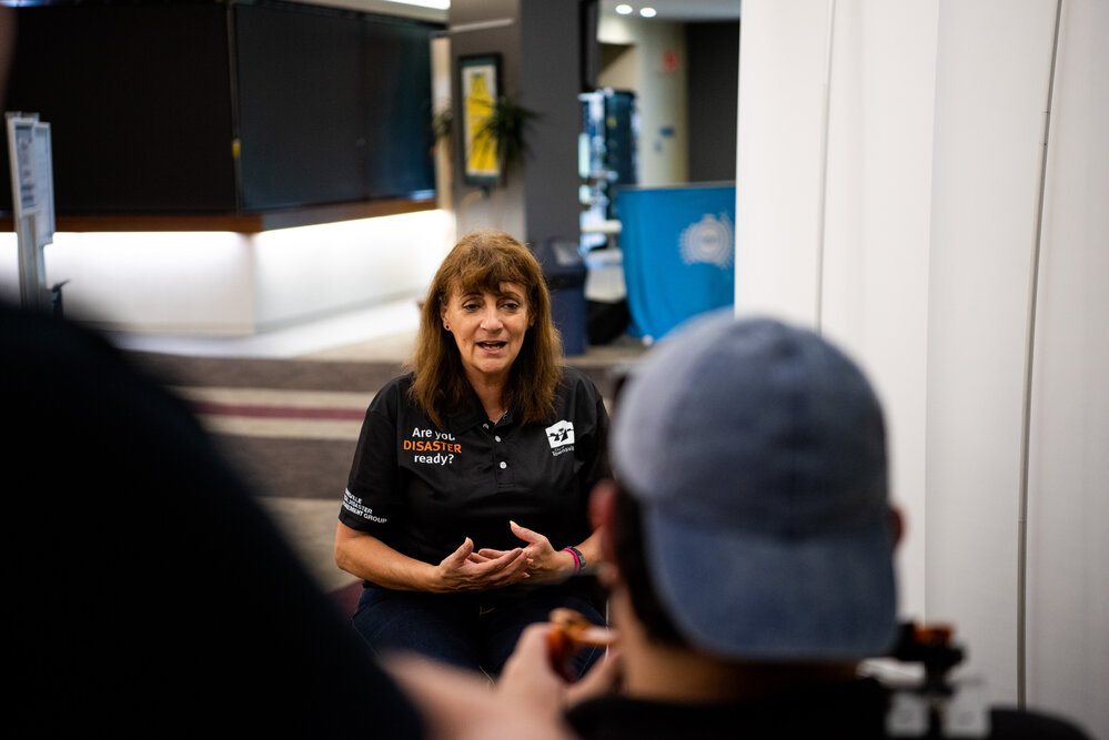 Mayor Jenny Hill ,speaking with reports at the Local Disaster Co-Ordination Centre during the flood event, 2019.