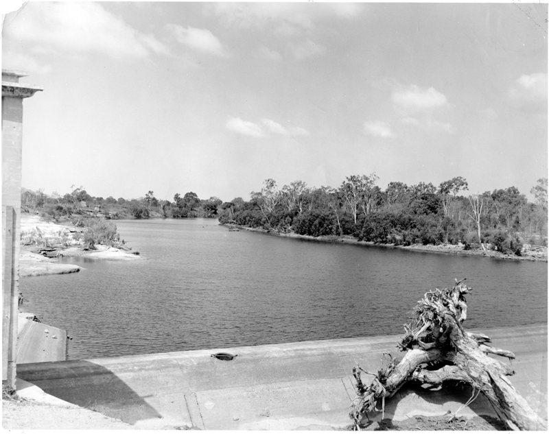 Gleeson's weir, looking downstream from the Black weir, Townsville, 1952