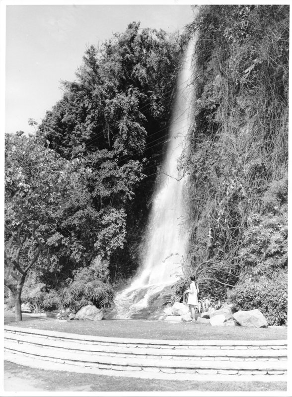 Waterfall on the Strand, opposite the Tobruk Pool, Townsville 