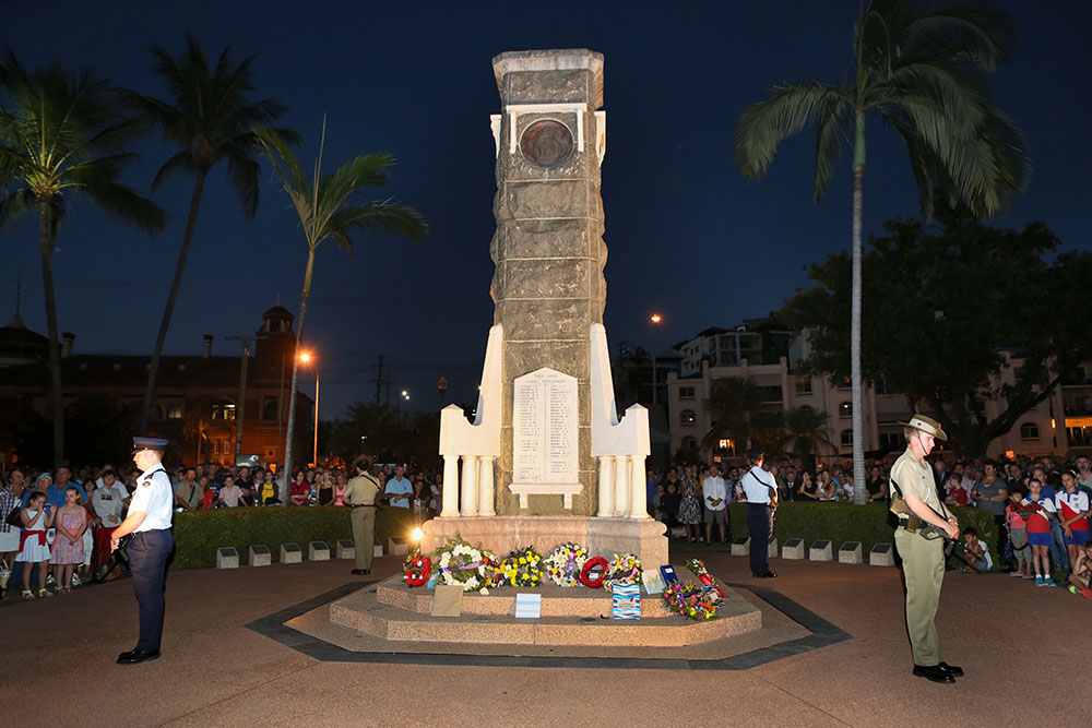 ANZAC Day commemoration at the Cenotaph, the Strand, Townsville, 25 April 2013