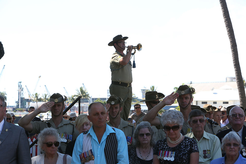 ANZAC Day commemoration at the Cenotaph, the Strand, Townsville, 25 April 2013