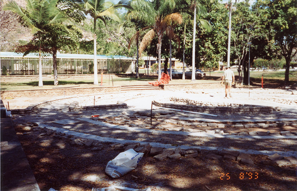 Rose gardens under construction in the Queens Gardens, Townsville, 25th August 1993 / Townsville City Council staff.