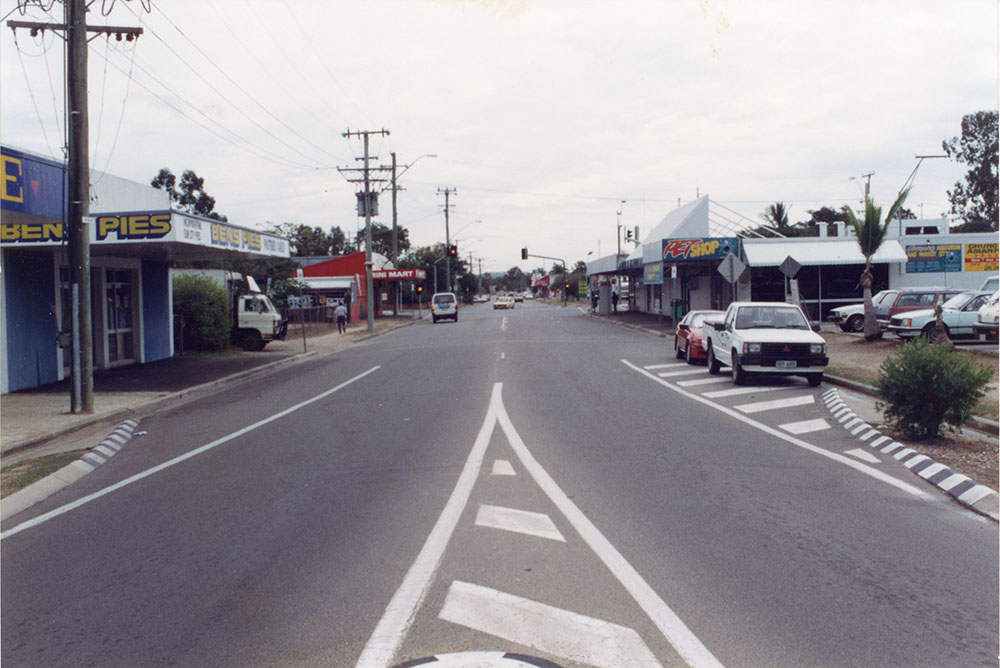 Anne Street, Aitkenvale, Townsville, between 1980 and 2000 / Townsville City Council staff.