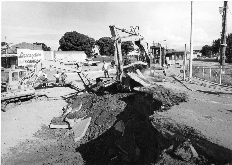 Demolition work on the Dean Street approach to Victoria Bridge, Townsville 