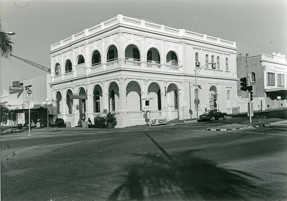 The Perc Tucker Gallery, Townsville, 1980