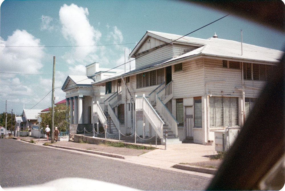 Calvary Temple (the former Masonic Hall) and flats on Sturt Street, Townsville, 1981