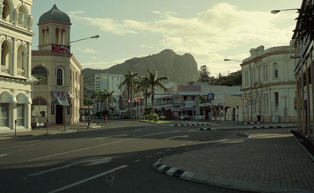 Flinders Street East, Townsville, 1991