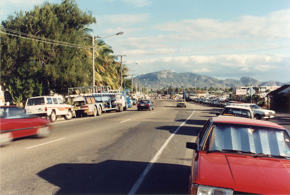 Kings Road, West End, Townsville, during the Townsville show, between 1980 and 2000 / Townsville City Council staff.