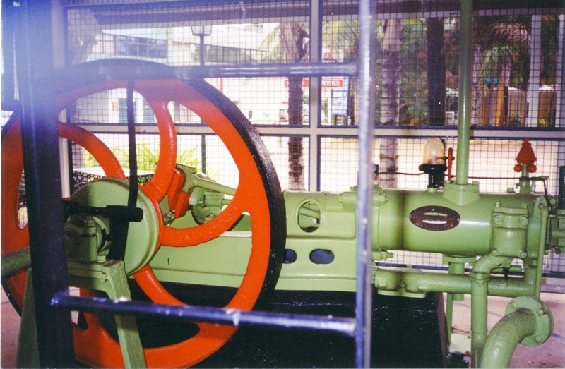 Otto Engine. Victoria Bridge, Townsville 