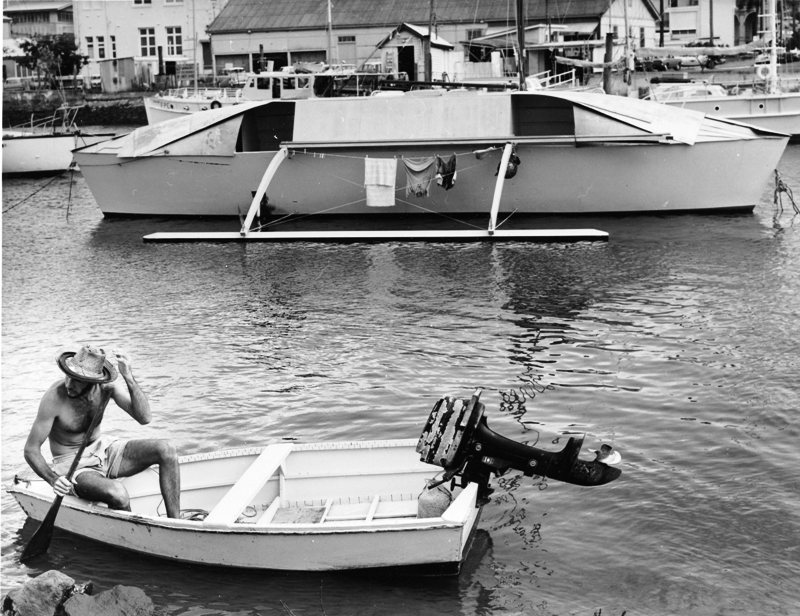 Round the world traveller in Ross Creek, Townsville. 