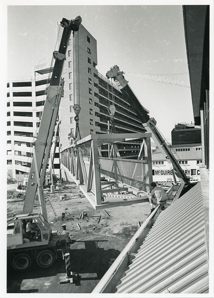 Positioning the walkway between the Hotel Townsville and the Ogden Street carpark, Townsville, 1976