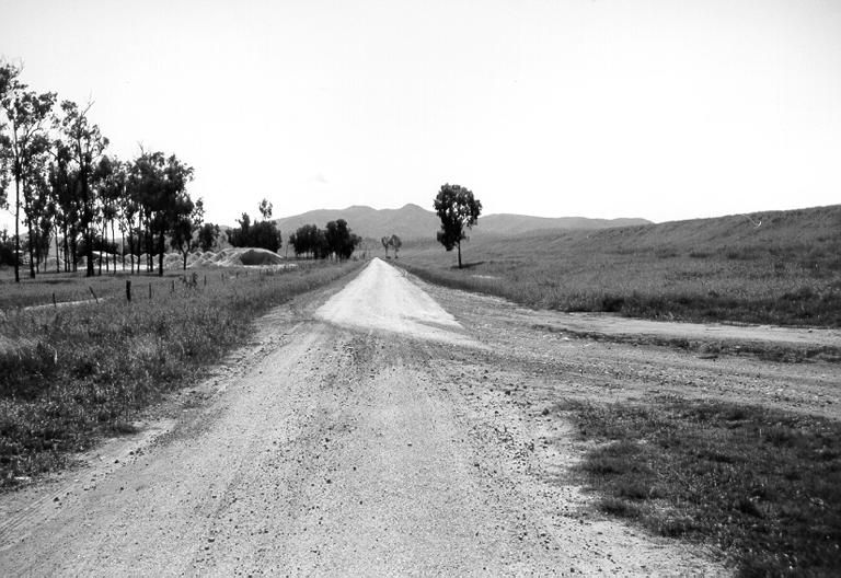 Thuringowa, Mount Stuart from the end of Ross River Road, June 1997 