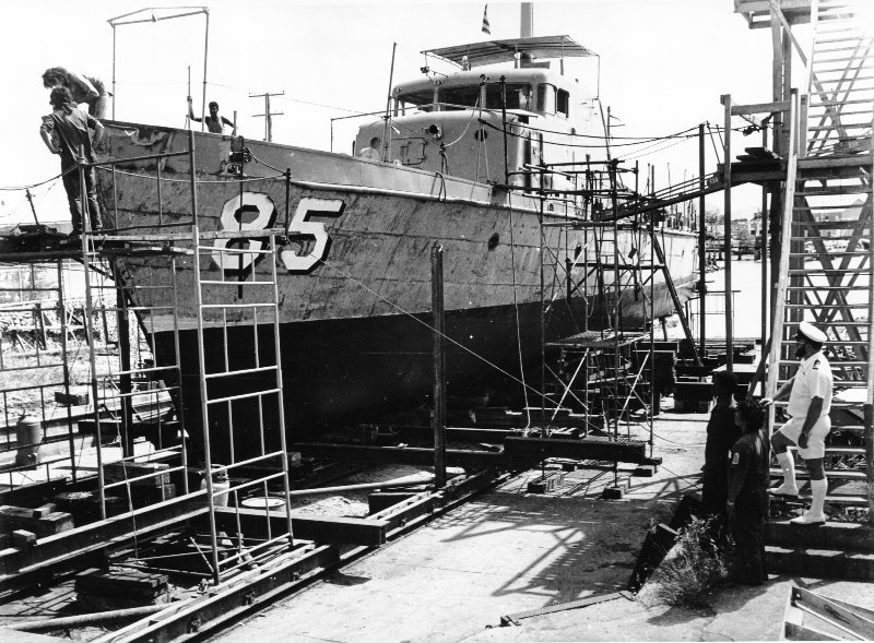 The patrol boat HMAS "Samaie" on Evans Deakin slipway, Ross Creek, Townsville 