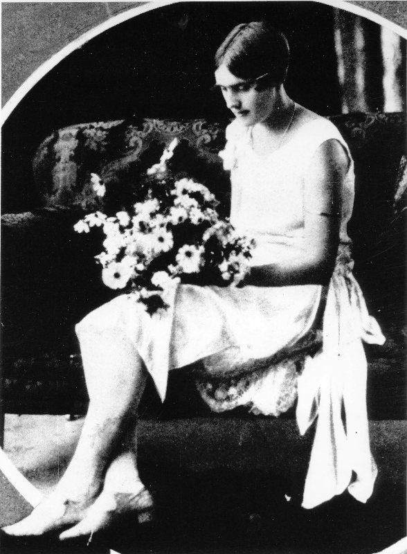 Alma Shepherd at the Amateurs Race Club Ball 