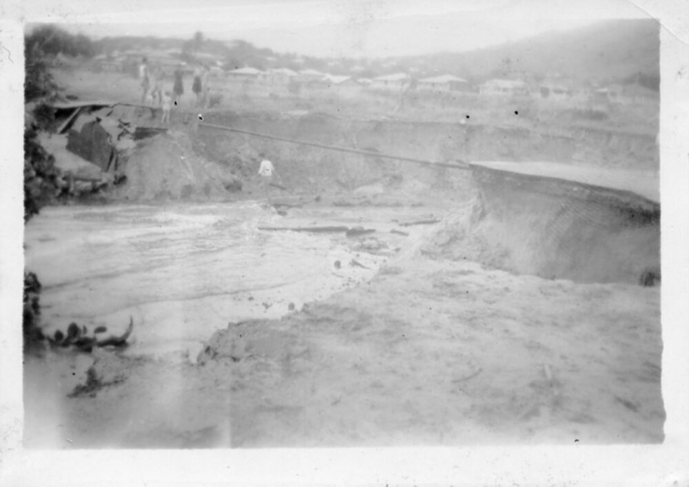 [Flood damage on the Strand, Townsville, 1946] 