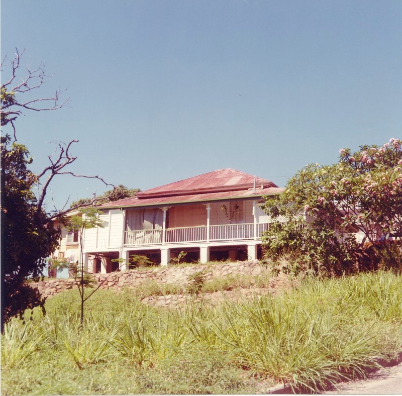 House, 13 Cleveland Terrace, Townsville, 1985. Townsville City Council
