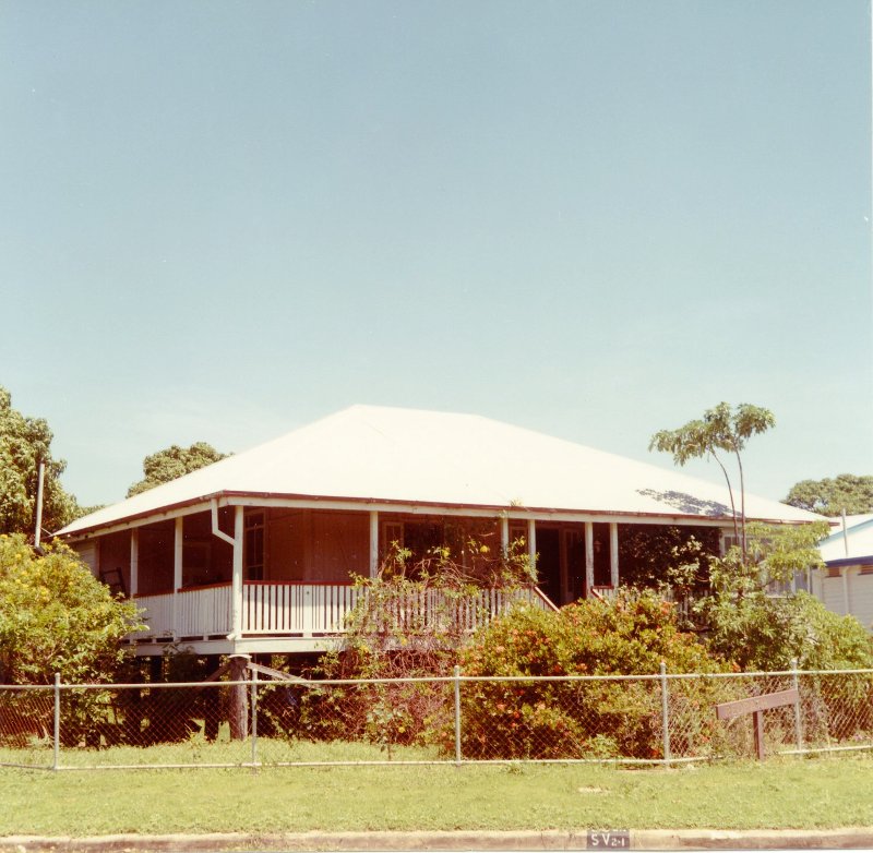 House, 14 Redpath Street, North Ward, Townsville, 1985. Townsville