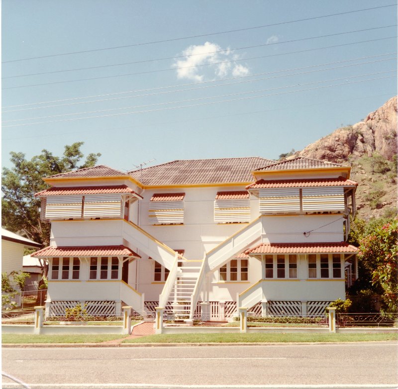 Flats, 3 Paxton Street, North Ward, Townsville, 1985. Townsville City