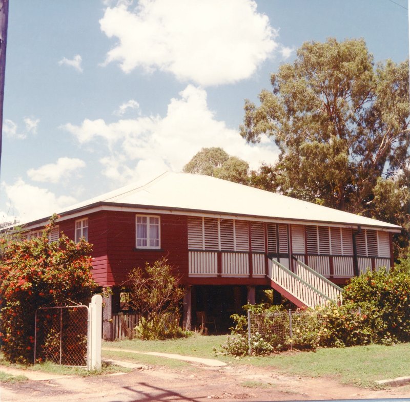 House, 24 Warburton Street, North Ward, Townsville, 1985. Townsville