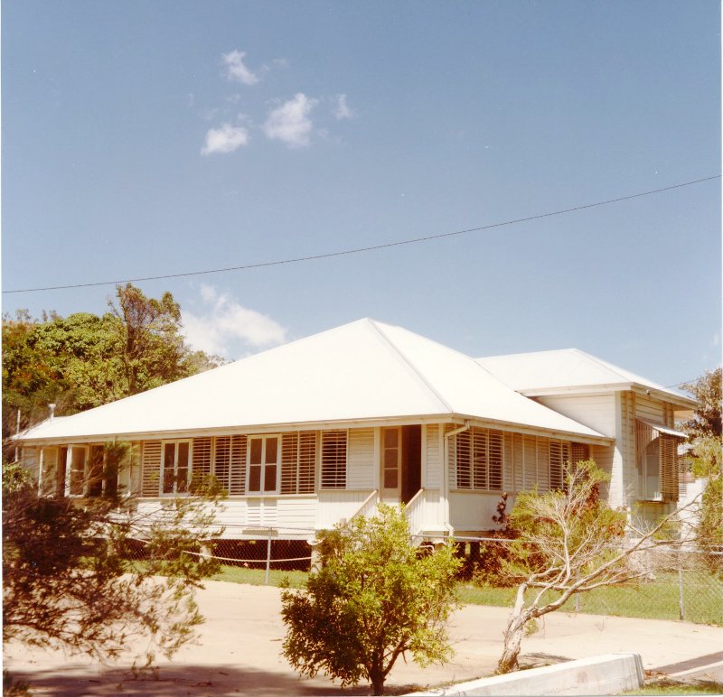 House, 15 Paxton Street, North Ward, Townsville, 1985. Townsville