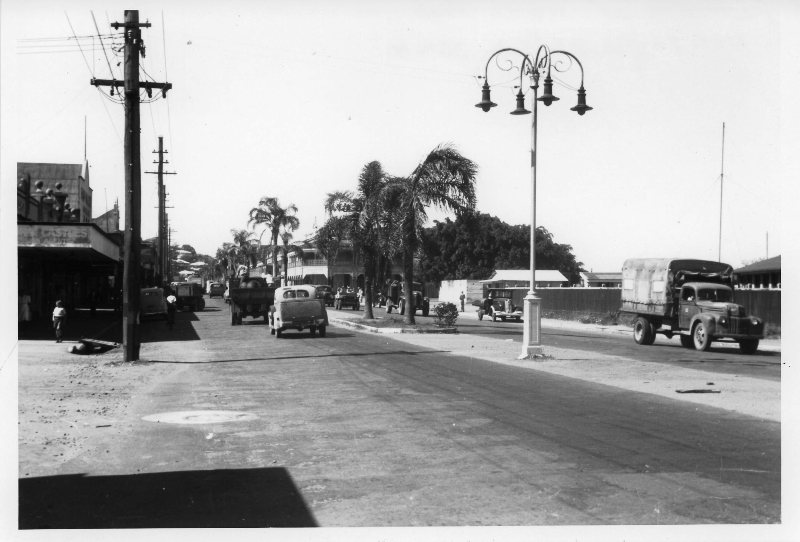 Flinders Street West, Townsville, 1943