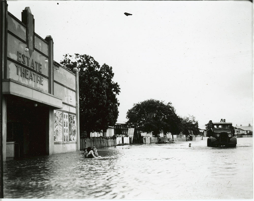 Flooding near the Estate Theatre, Railway Avenue, Railway Estate