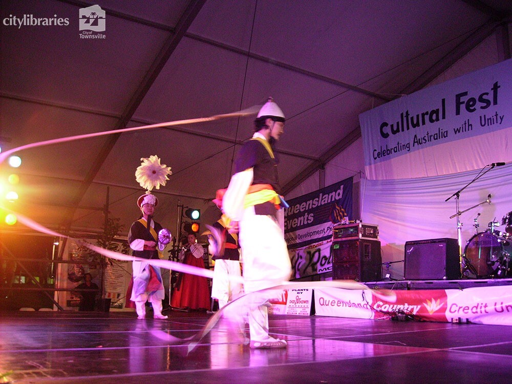 Perfomers from Suwon City, Korea at Cultural Fest, Strand Park, Townsville, August 2007