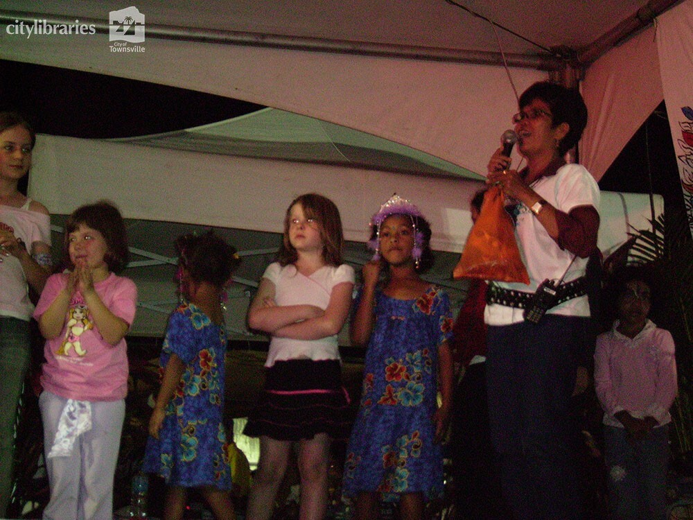 Thez Hamilton on stage in the Global Village at Cultural Fest, Strand Park, Townsville 18 August 2007