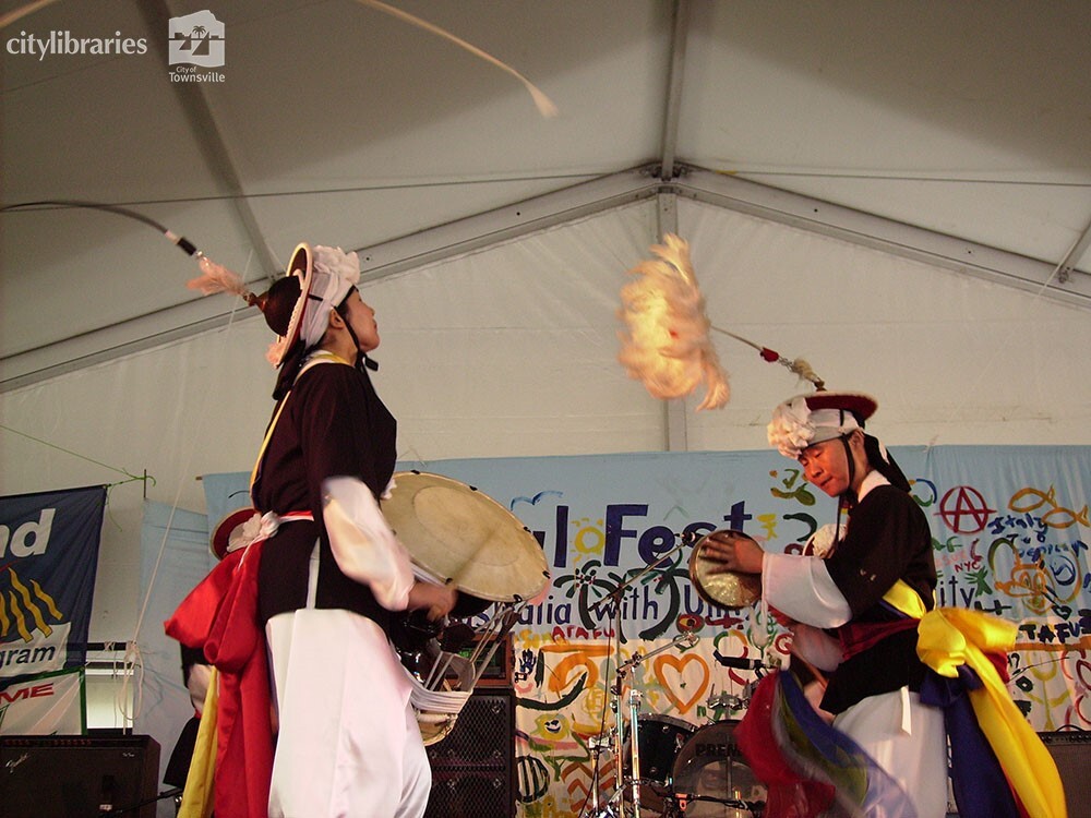 Perfomers from Suwon City, Korea at Cultural Fest, Strand Park, Townsville, 18 August 2007