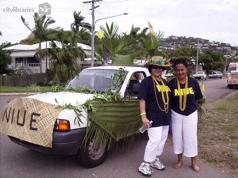 Niue Island Group before the Tropigo Carnival parade at Cultural Fest, The Strand, Townsville, 18 August 2007
