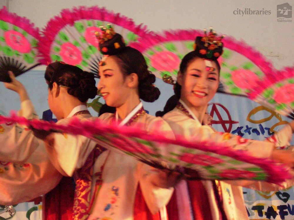 Perfomers from Suwon City, Korea at Cultural Fest, Strand Park, Townsville, 18 August 2007