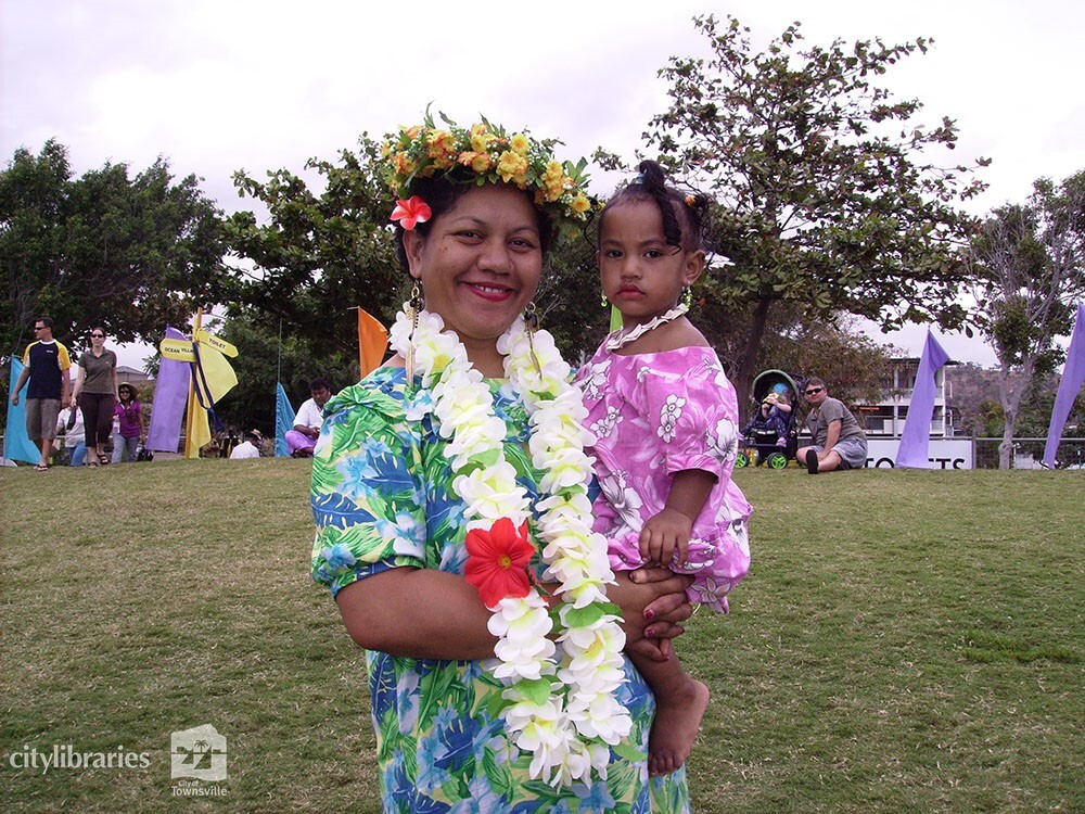 Townsville Cook Islands Dance Group performers at Cultural Fest, Strand Park, Townsville, 19 August 2007