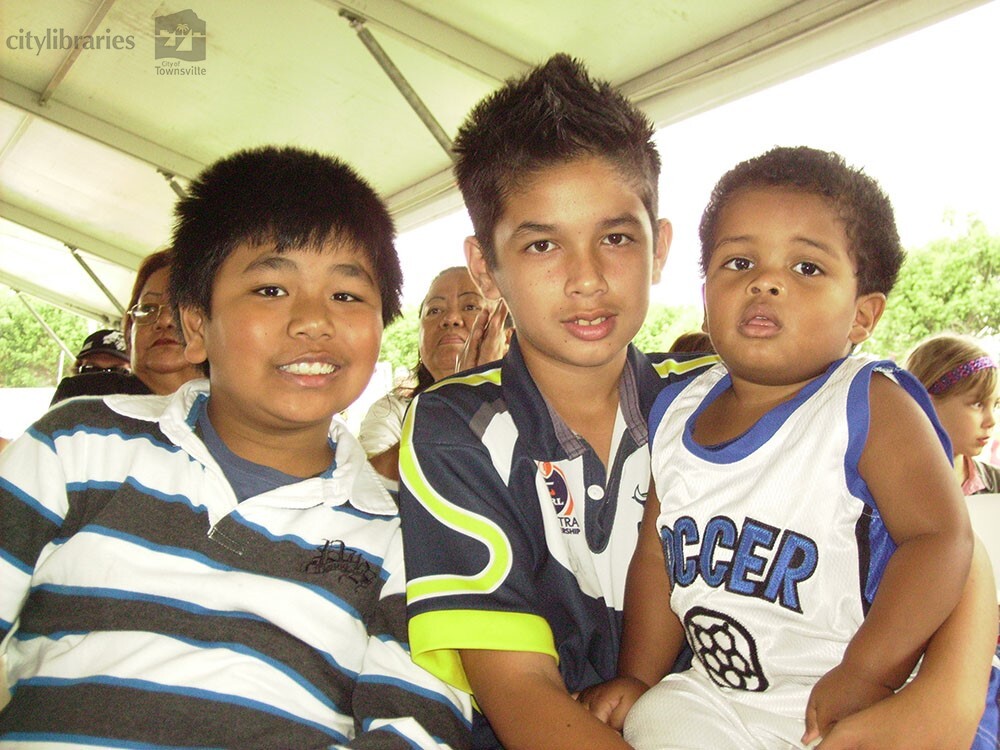 Audience members at Cultural Fest, Strand Park, Townsville, 19 August 2007