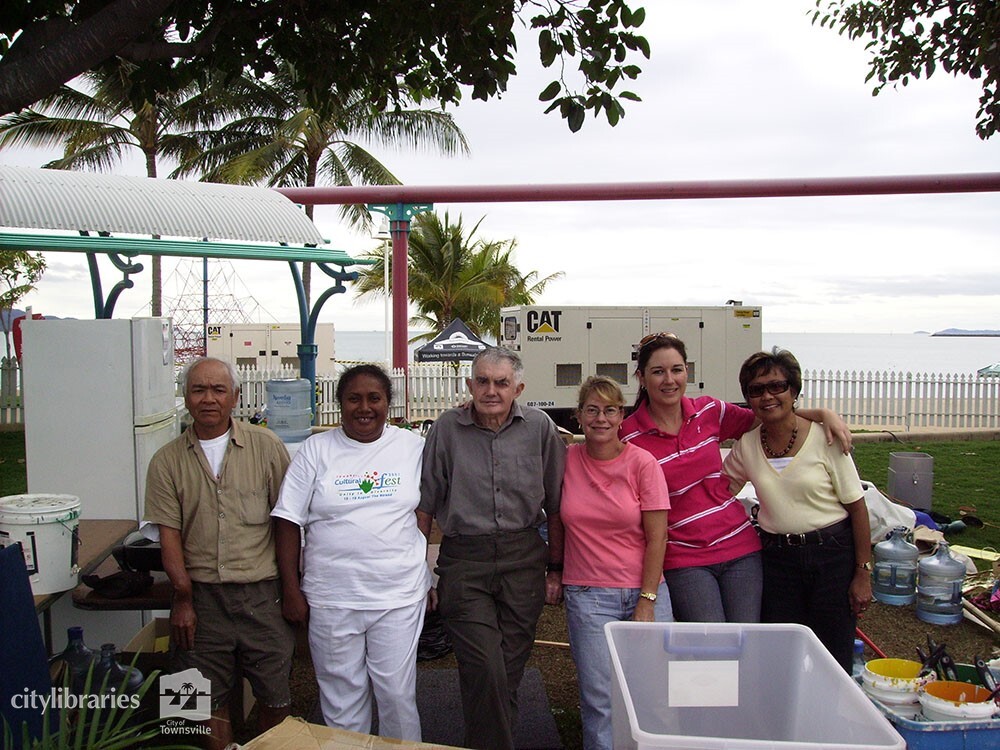 Staff and volunteers packing up Cultural Fest, Strand Park, Townsville, 20 August 2007