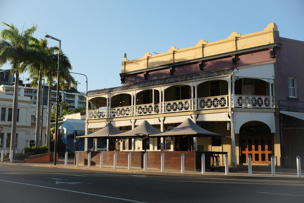 Molly Malone's Irish Pub, Flinders Street, Townsville City, Townsville, 11 November 2023