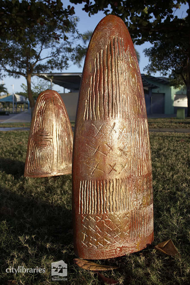 "Standing Forms" public art installation by Bruce Anderson, Strand Ephemera, Townsville, 2005