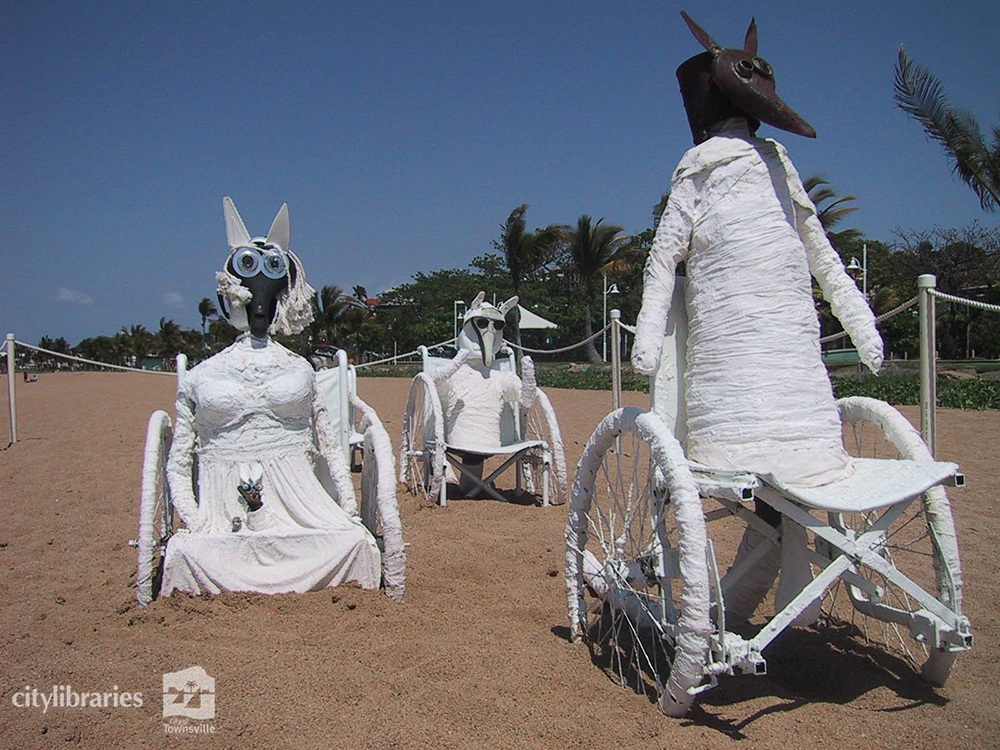 "Future Kangaroo Family" public art installation by Jan Hynes, Strand Ephemera, Townsville, 2001