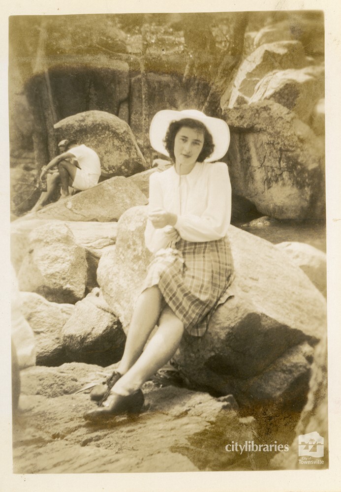 Gwen Bergin, Magnetic Island, ca. 1945
