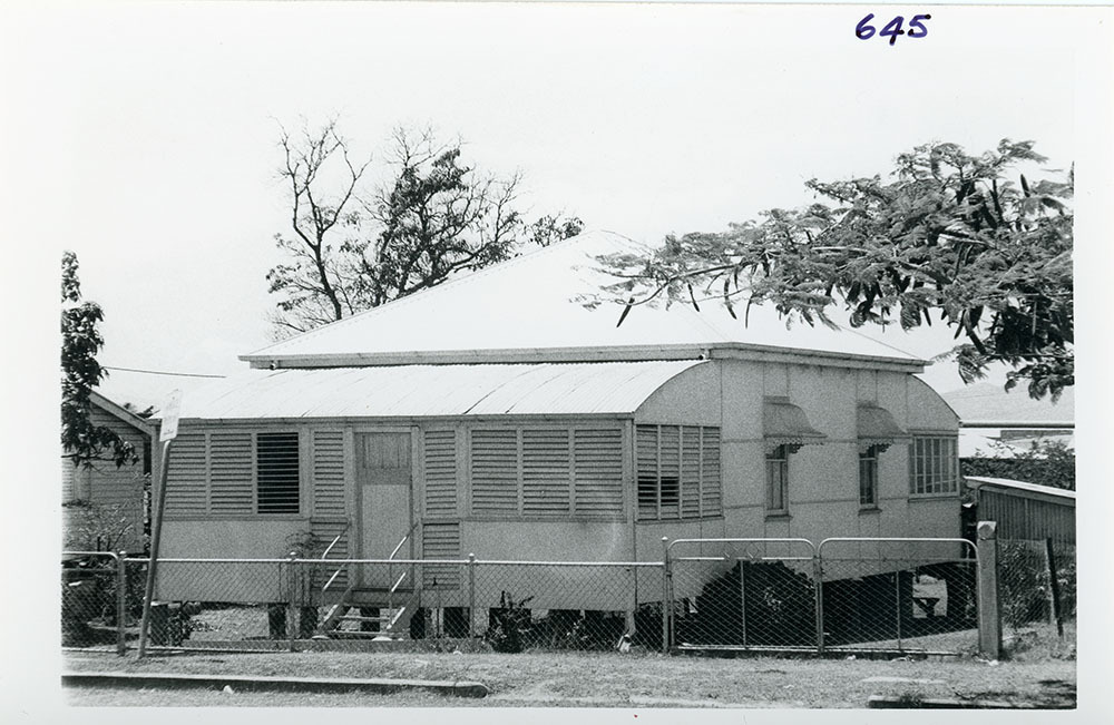 House, 15 Mcilwraith Street, South Townsville, Townsville, ca. 1975