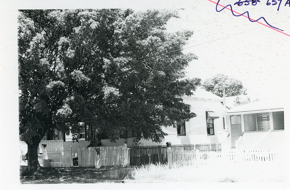 House, 16 Morehead Street, South Townsville, Townsville, ca. 1975