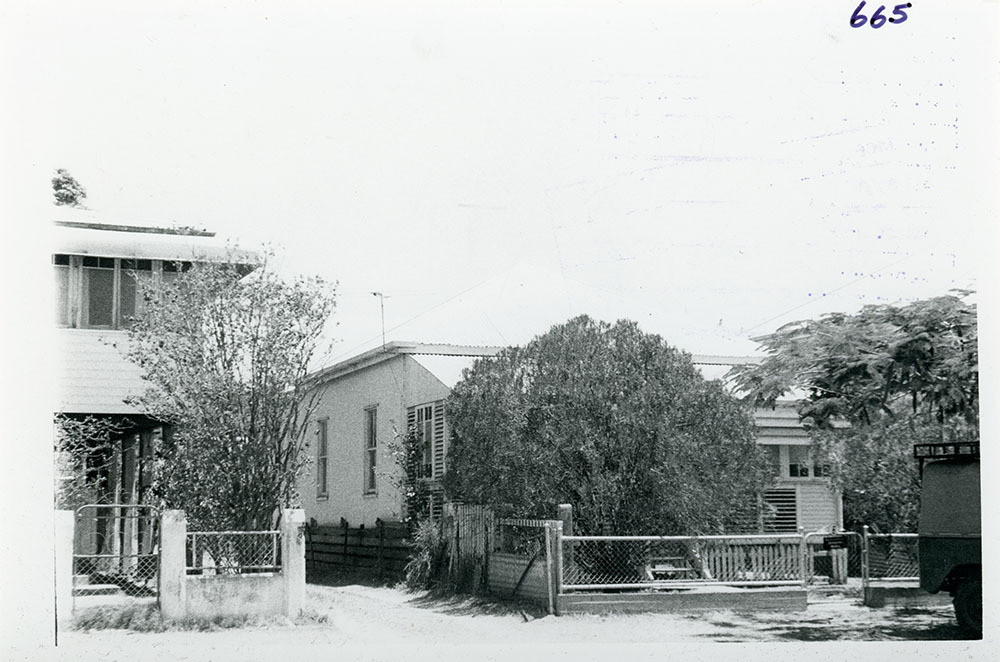 House, 6 Mcilwraith Street, South Townsville, Townsville, ca. 1975