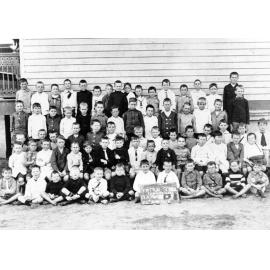 Class photograph, Central School, Townsville 