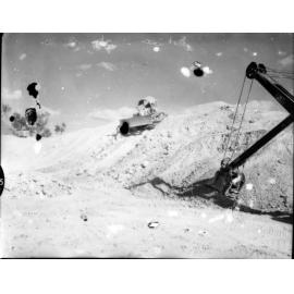 Site works, Mount Louisa water supply scheme, Townsville, 1968 