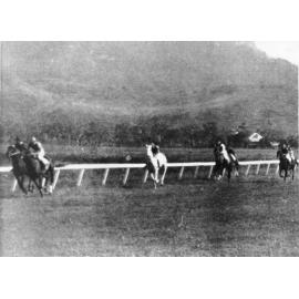 The Townsville Cup, Cluden Racecourse, 1913