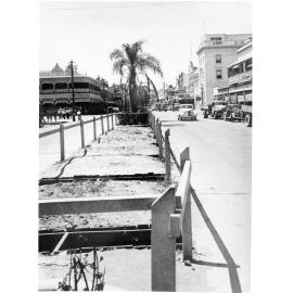 Air raid trenches, Flinders Street, 1942