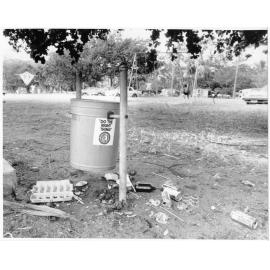 [Litter lying around the Rowes bay picnic area, Townsville, 1988.] 
